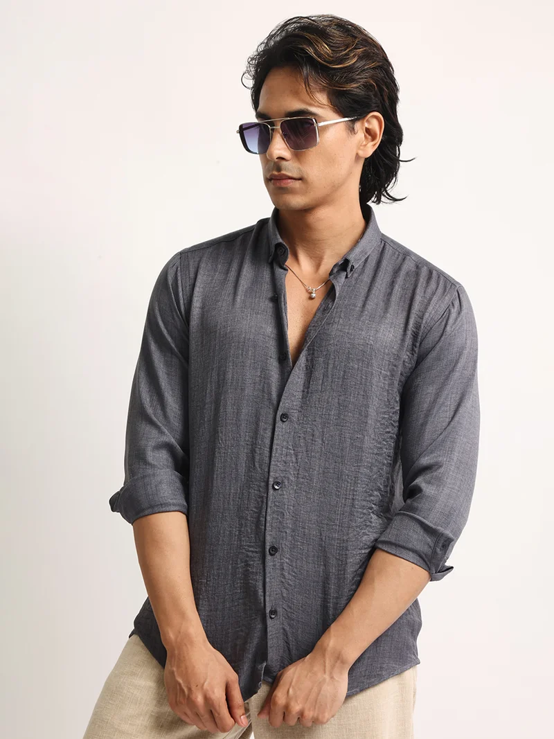 Maniac Maniac Mens Solid collared Neck Full Sleeve Super Twill Fabric Grey Shirt